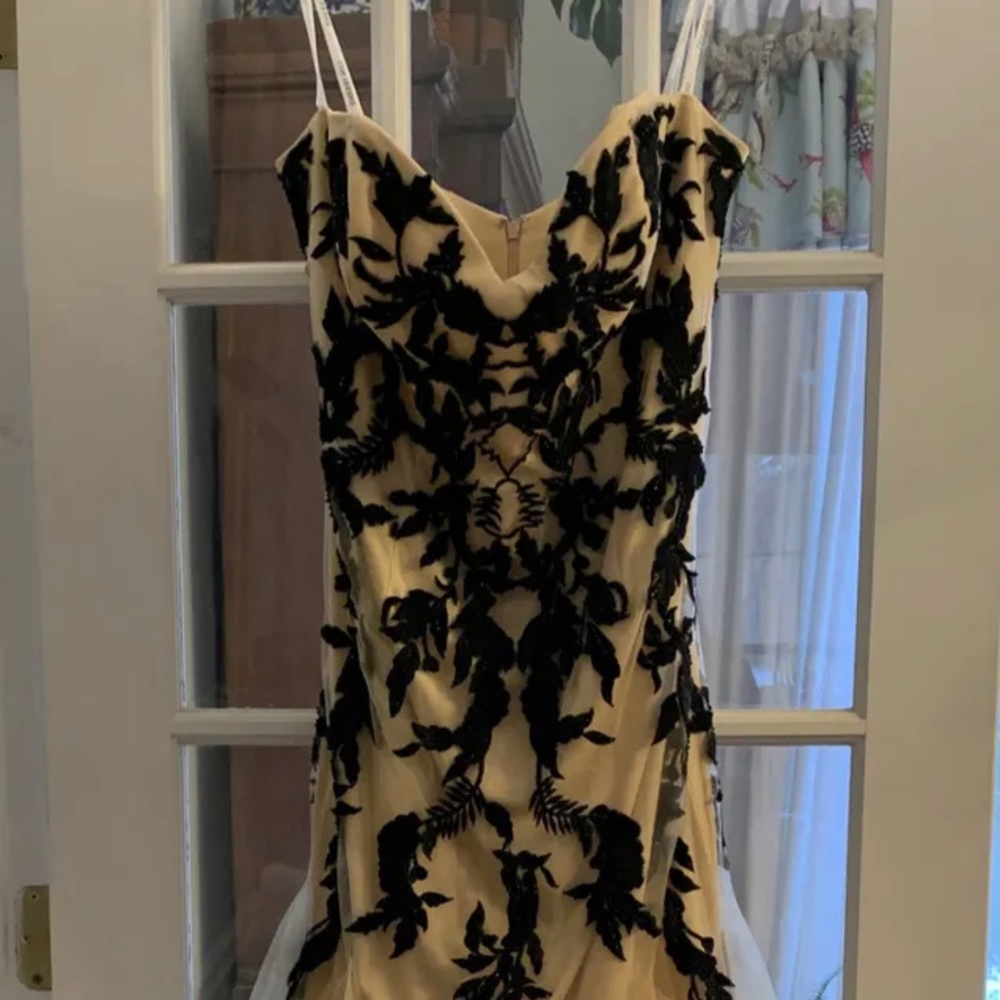 Sherri Hill Sz 16 Mermaid Prom Formal Dress Black Sequined & Nude Strapless